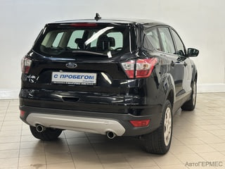 Фото Ford Kuga II Рестайлинг с пробегом Фото Ford Kuga II Рестайлинг с пробегом