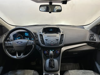 Фото Ford Kuga II Рестайлинг с пробегом Фото Ford Kuga II Рестайлинг с пробегом