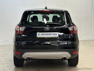 Фото Ford Kuga II Рестайлинг с пробегом Фото Ford Kuga II Рестайлинг с пробегом