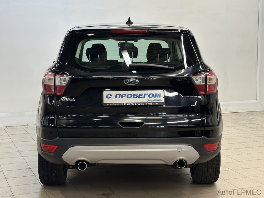 Фото Ford Kuga II Рестайлинг с пробегом | №3 Фото Ford Kuga II Рестайлинг с пробегом | №3
