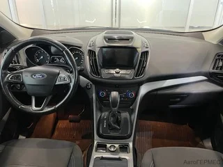 Фото Ford Kuga II Рестайлинг с пробегом Фото Ford Kuga II Рестайлинг с пробегом