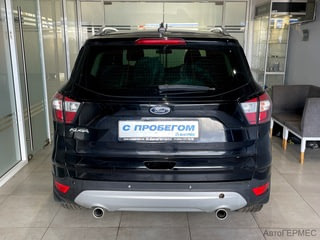 Фото Ford Kuga II Рестайлинг с пробегом Фото Ford Kuga II Рестайлинг с пробегом