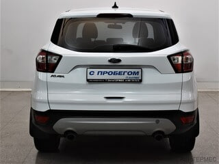 Фото Ford Kuga II Рестайлинг с пробегом Фото Ford Kuga II Рестайлинг с пробегом