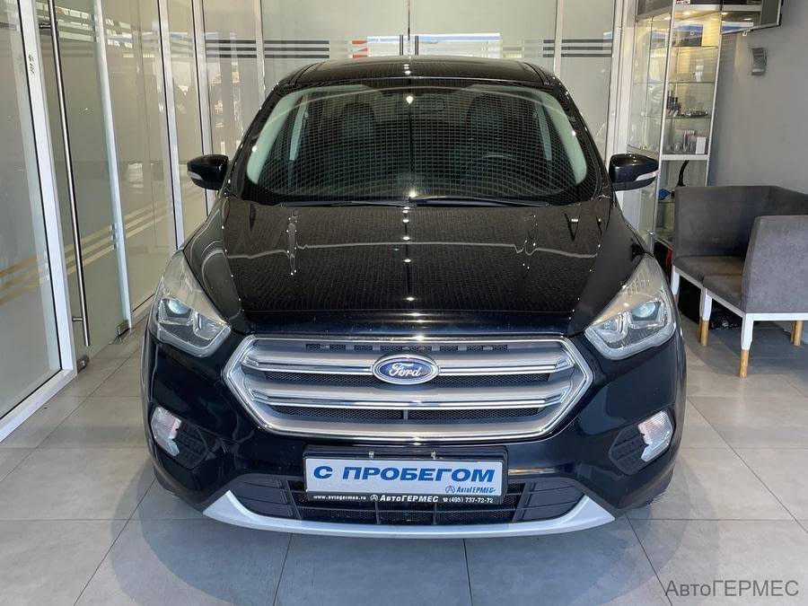Фото Ford Kuga II Рестайлинг с пробегом | №2 Фото Ford Kuga II Рестайлинг с пробегом | №2