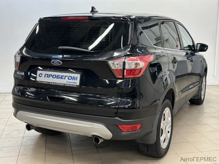 Фото Ford Kuga II Рестайлинг с пробегом Фото Ford Kuga II Рестайлинг с пробегом