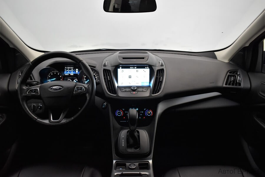 Фото Ford Kuga II Рестайлинг с пробегом | №5