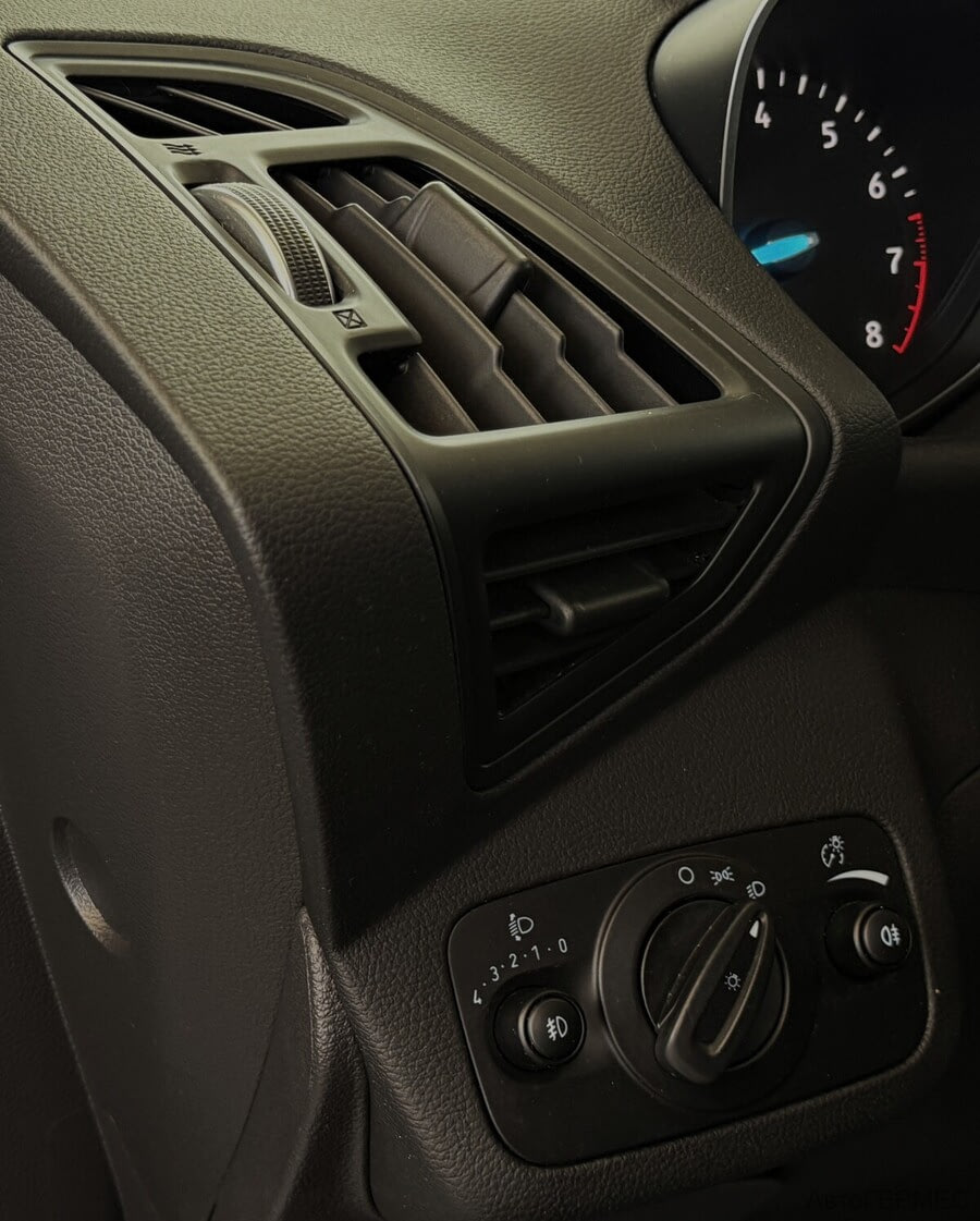 Фото Ford Kuga II Рестайлинг с пробегом | №8