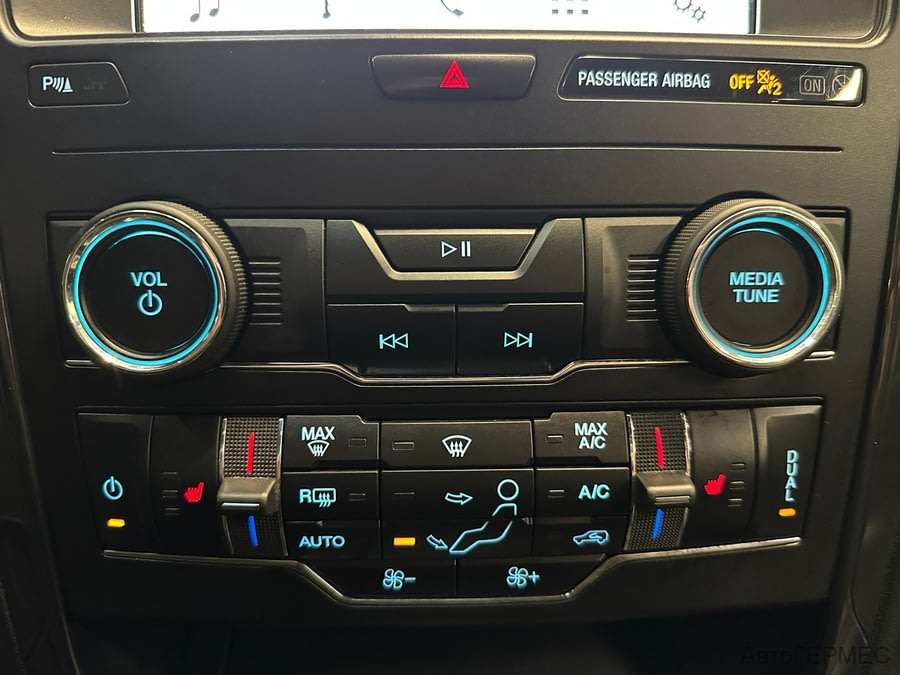 Фото Ford Explorer V Рестайлинг 2 с пробегом | №7