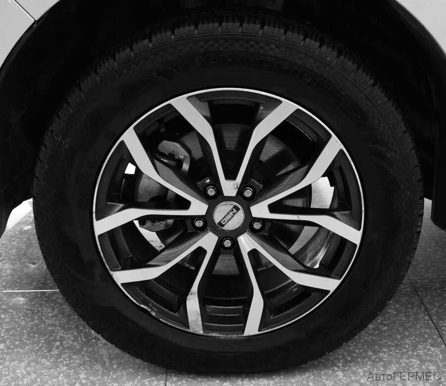 Фото Ford Edge I Рестайлинг с пробегом | №15 Фото Ford Edge I Рестайлинг с пробегом | №15