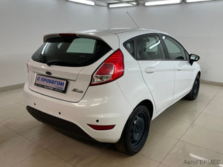 Фото Ford Fiesta MK6 Рестайлинг с пробегом