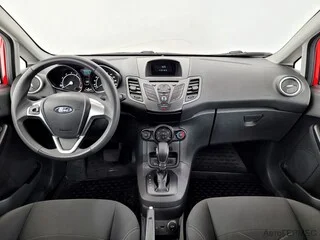 Фото Ford Fiesta MK6 Рестайлинг с пробегом