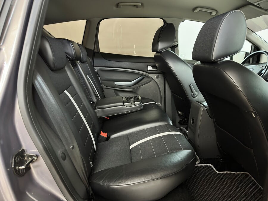 Фото Ford Kuga I с пробегом | №10