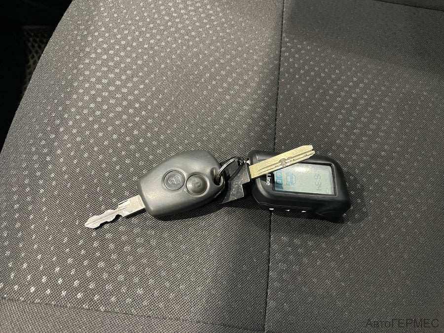 Фото NISSAN Almera III (G15) с пробегом | №17 Фото NISSAN Almera III (G15) с пробегом | №17