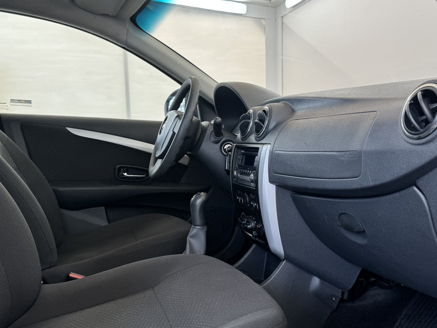 Фото NISSAN Almera III (G15) с пробегом | №10