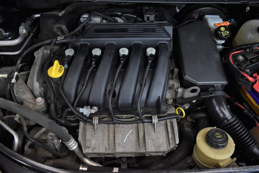 Фото NISSAN Almera III (G15) с пробегом | №13 Фото NISSAN Almera III (G15) с пробегом | №13