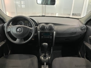 Фото NISSAN Almera III (G15) с пробегом