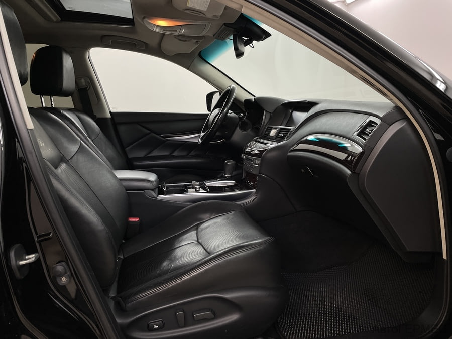 Фото INFINITI M IV с пробегом | №14