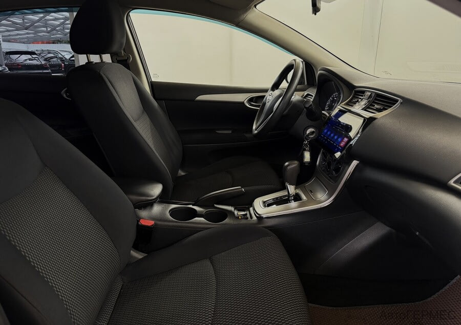 Фото NISSAN Sentra VII (B17) с пробегом | №12