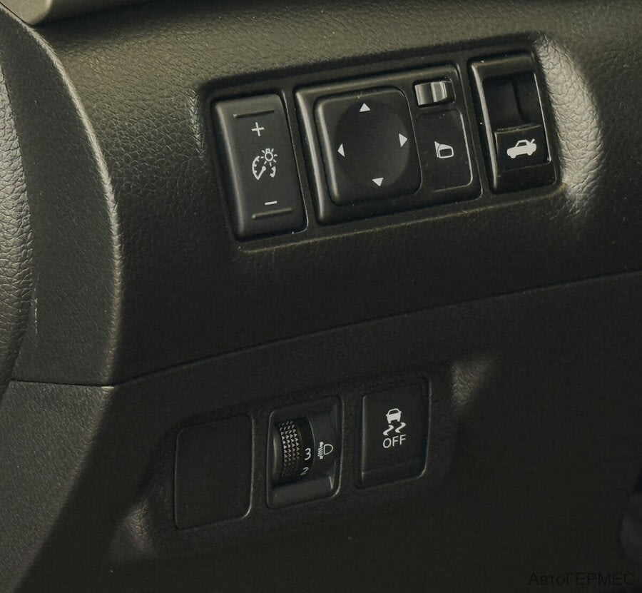 Фото NISSAN Sentra VII (B17) с пробегом | №8