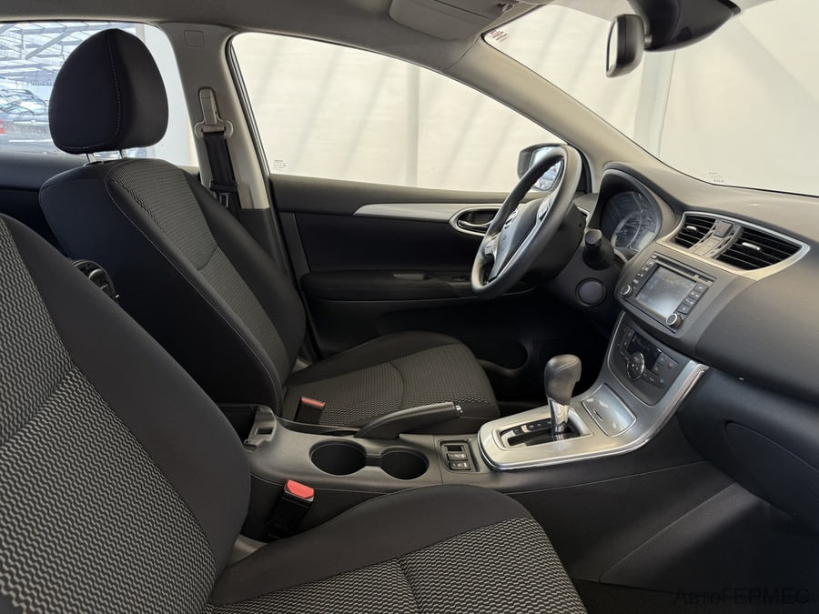 Фото NISSAN Sentra VII (B17) с пробегом | №13