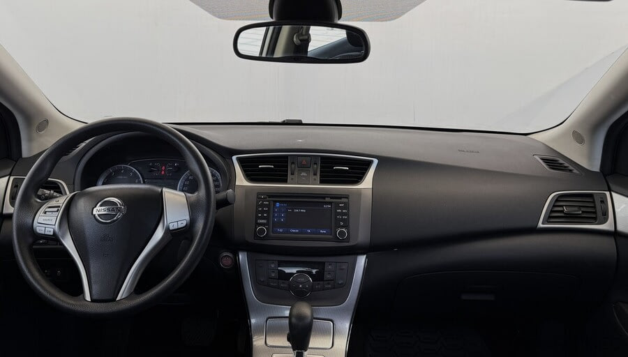 Фото NISSAN Sentra VII (B17) с пробегом | №5