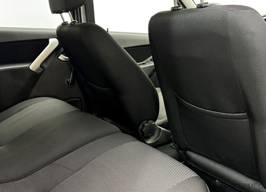 Фото DATSUN Mi-Do I с пробегом | №11