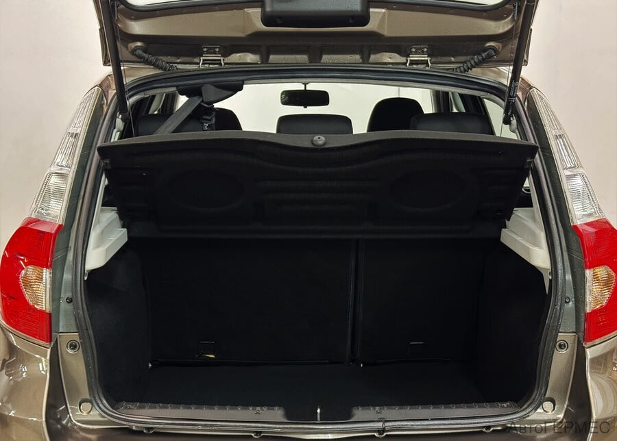 Фото DATSUN Mi-Do I с пробегом | №12