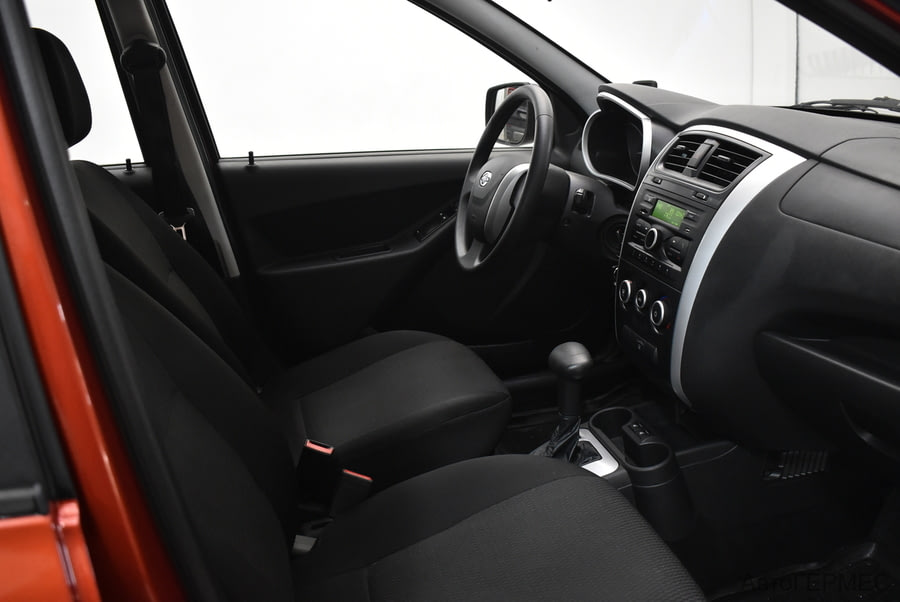 Фото DATSUN Mi-Do I с пробегом | №10