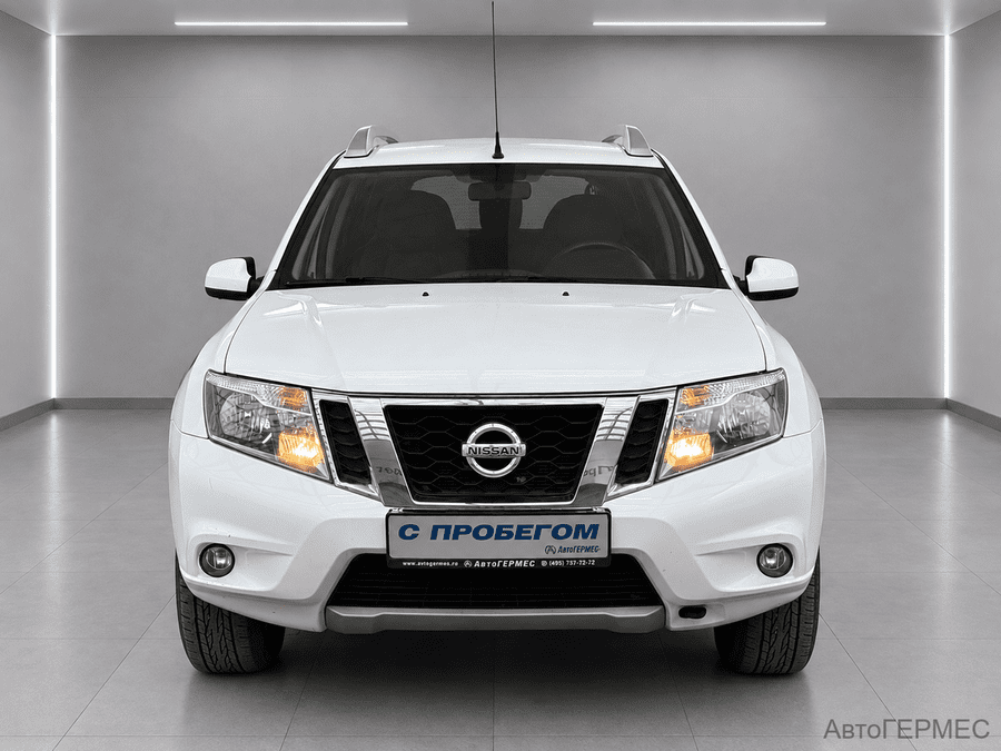 Фото NISSAN Terrano III (D10) с пробегом | №2 Фото NISSAN Terrano III (D10) с пробегом | №2