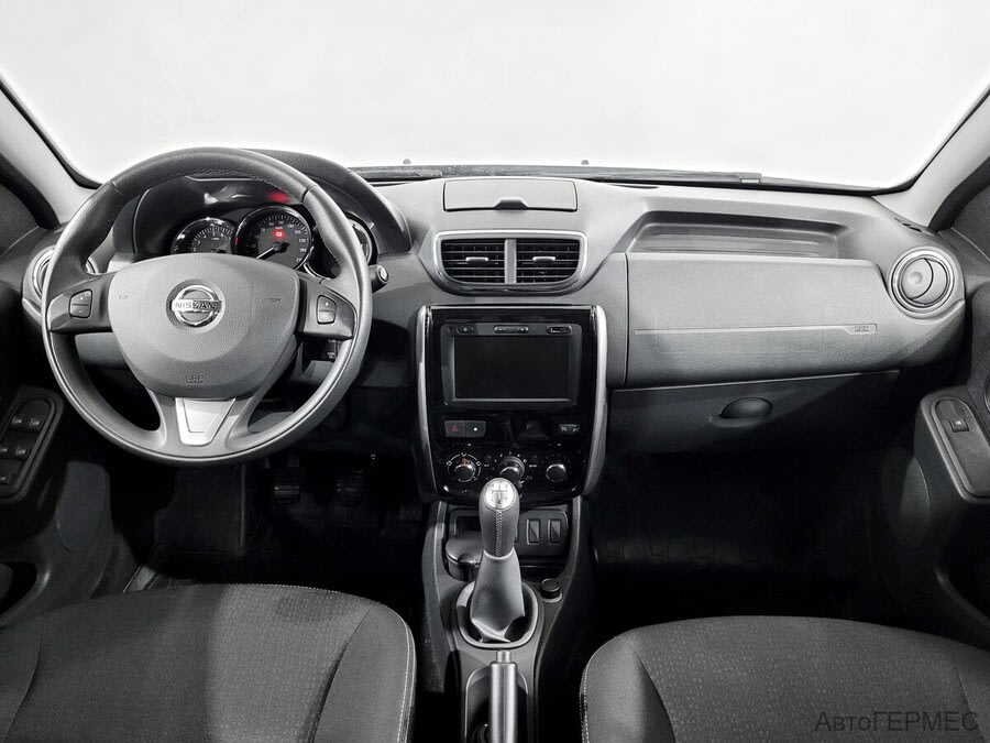 Фото NISSAN Terrano III (D10) с пробегом | №5