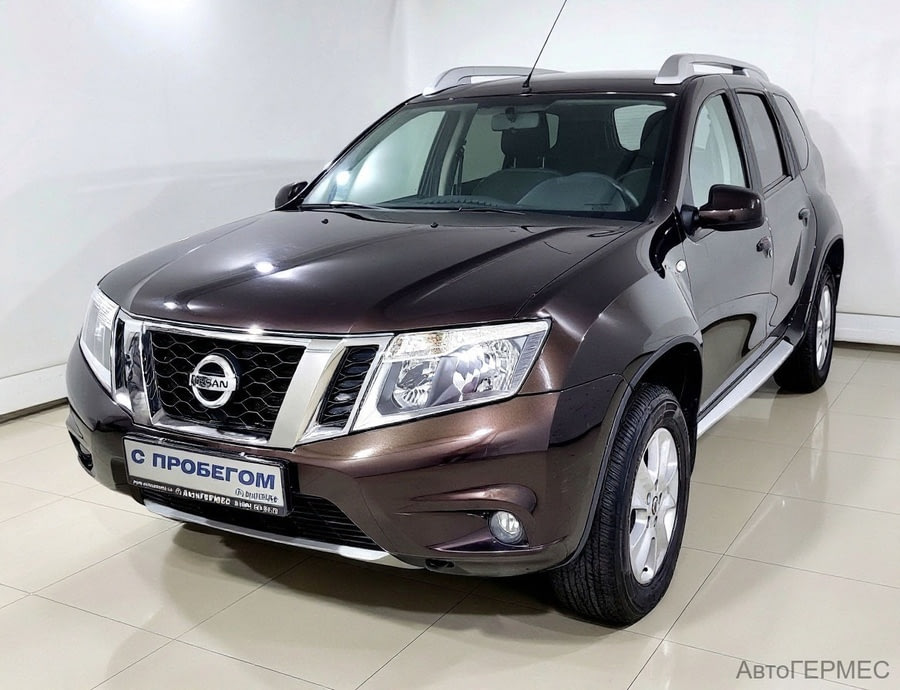 Фото NISSAN Terrano III (D10) с пробегом | №1