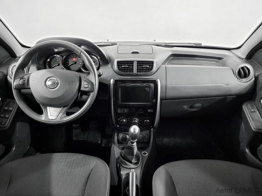 Фото NISSAN Terrano III (D10) с пробегом | №5