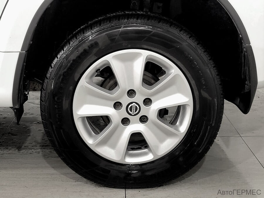 Фото NISSAN Terrano III (D10) с пробегом | №15