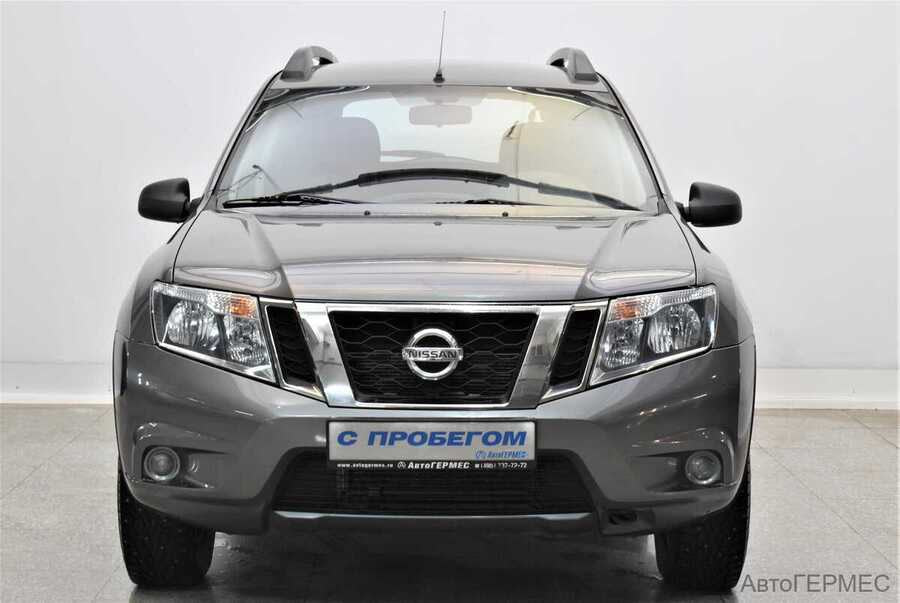 Фото NISSAN Terrano III (D10) с пробегом | №2