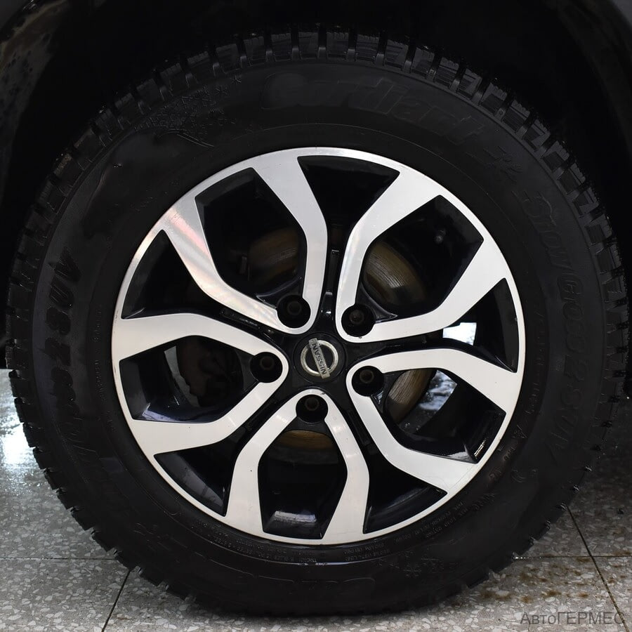 Фото NISSAN Terrano III (D10) с пробегом | №14