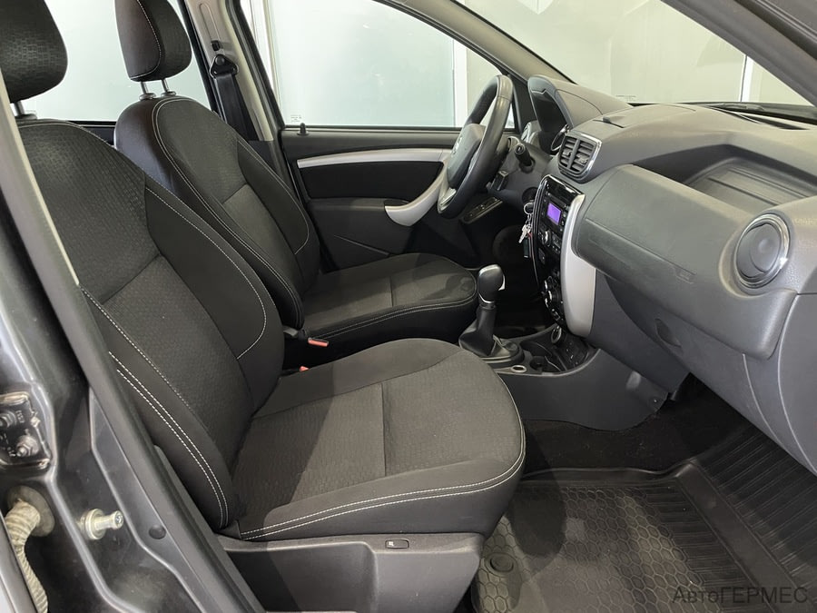 Фото NISSAN Terrano III (D10) с пробегом | №13