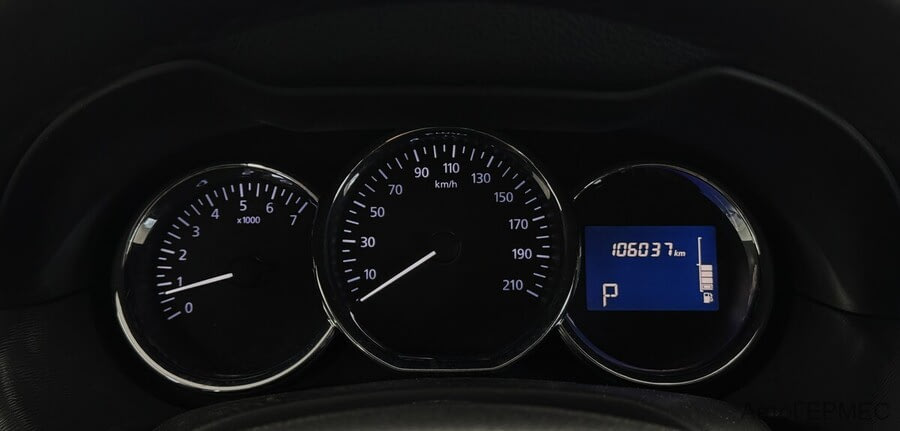 Фото NISSAN Terrano III (D10) с пробегом | №6 Фото NISSAN Terrano III (D10) с пробегом | №6