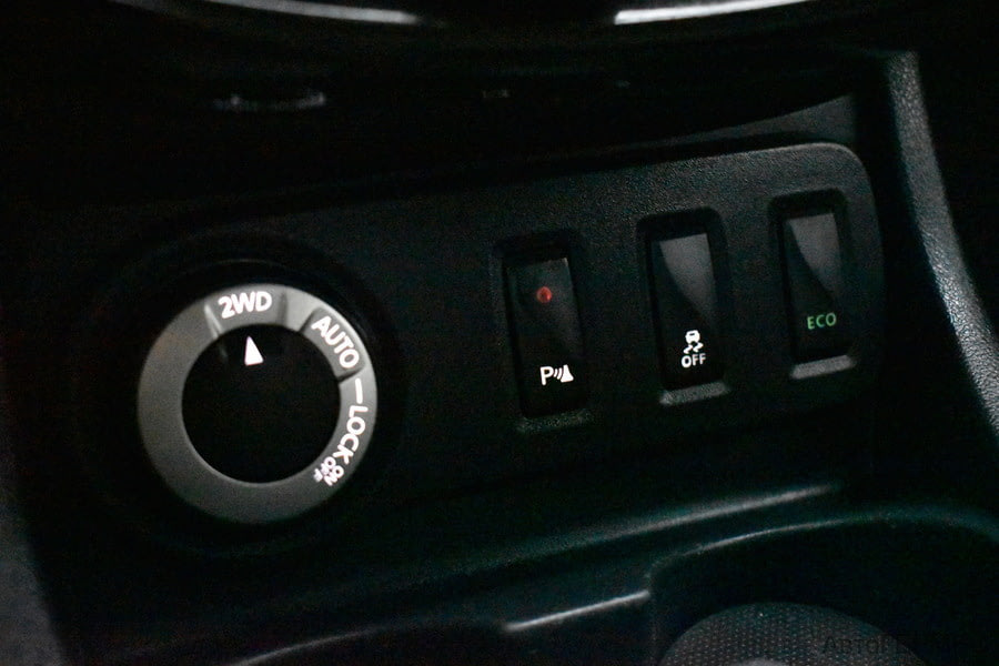 Фото NISSAN Terrano III (D10) с пробегом | №9 Фото NISSAN Terrano III (D10) с пробегом | №9