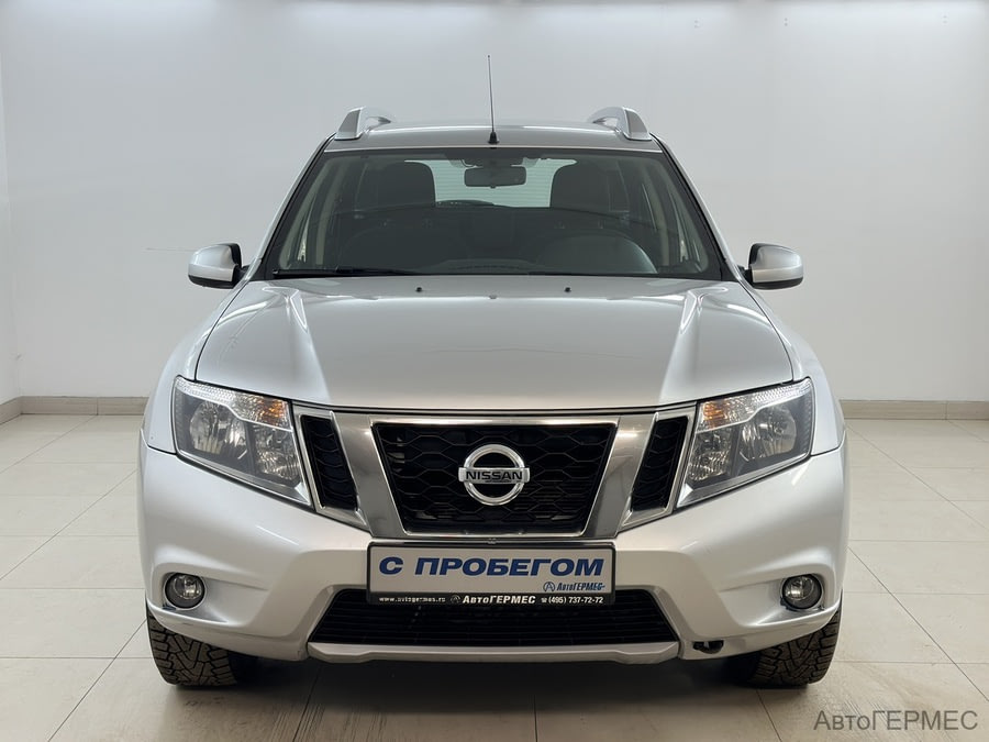 Фото NISSAN Terrano III (D10) с пробегом | №2