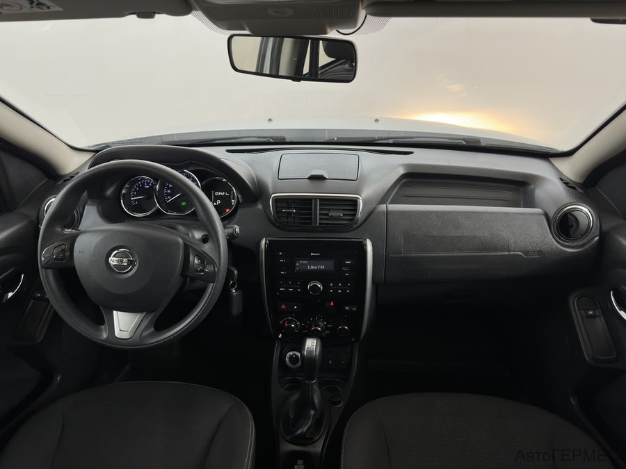 Фото NISSAN Terrano III (D10) с пробегом | №5