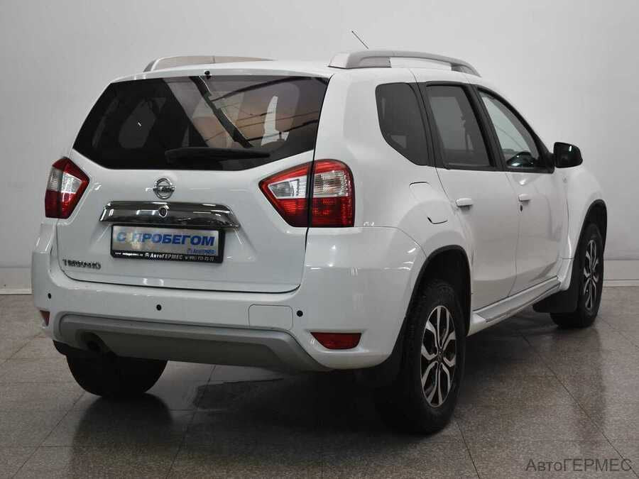 Фото NISSAN Terrano III (D10) с пробегом | №4