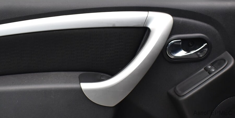 Фото NISSAN Terrano III (D10) с пробегом | №8