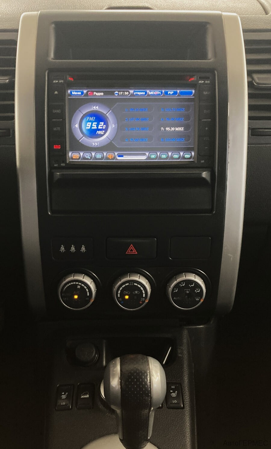 Фото NISSAN X-Trail II Рестайлинг с пробегом | №7 Фото NISSAN X-Trail II Рестайлинг с пробегом | №7