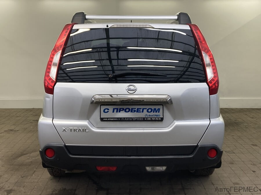 Фото NISSAN X-Trail II Рестайлинг с пробегом | №3 Фото NISSAN X-Trail II Рестайлинг с пробегом | №3