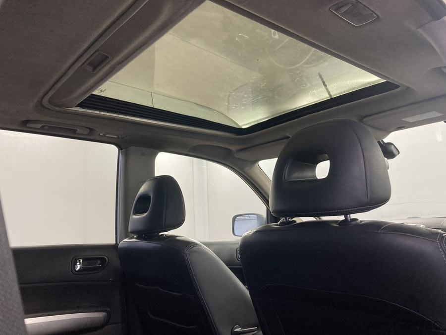 Фото NISSAN X-Trail II Рестайлинг с пробегом | №14 Фото NISSAN X-Trail II Рестайлинг с пробегом | №14