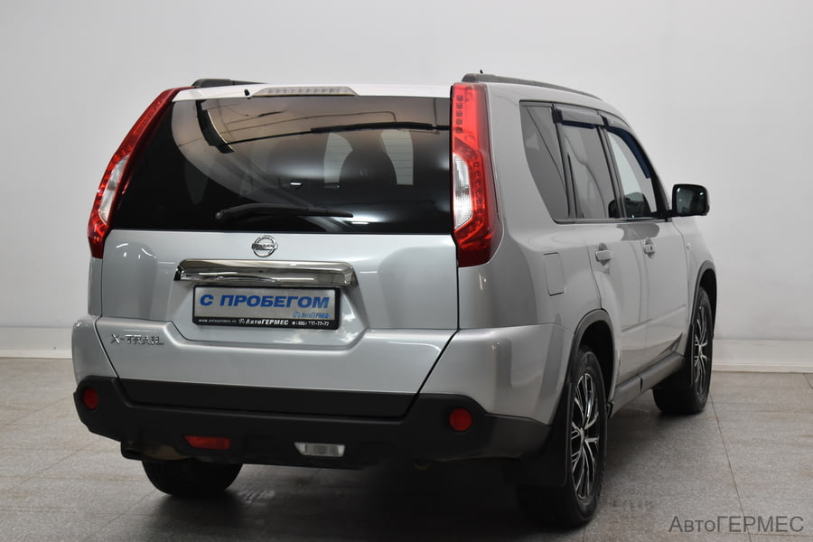 Фото NISSAN X-Trail II Рестайлинг с пробегом | №4 Фото NISSAN X-Trail II Рестайлинг с пробегом | №4