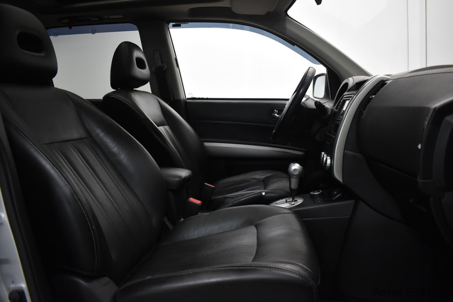 Фото NISSAN X-Trail II Рестайлинг с пробегом | №14 Фото NISSAN X-Trail II Рестайлинг с пробегом | №14