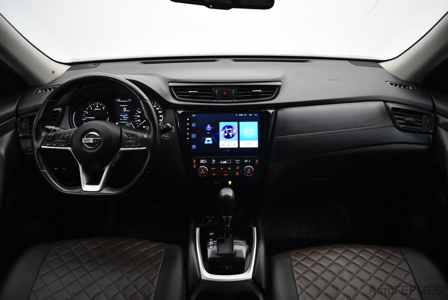 Фото NISSAN X-Trail III Рестайлинг с пробегом | №5