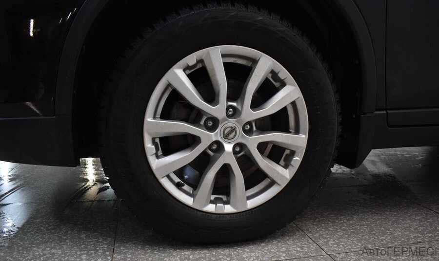 Фото NISSAN X-Trail III Рестайлинг с пробегом | №18 Фото NISSAN X-Trail III Рестайлинг с пробегом | №18