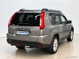 Фото NISSAN X-Trail II Рестайлинг с пробегом Фото NISSAN X-Trail II Рестайлинг с пробегом